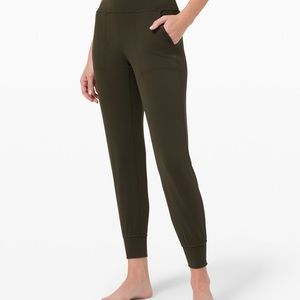 Lululemon Align Joggers 28 inch